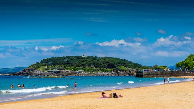 La herramienta se puede utilizar para el control de aforos en playas. FOTO: Pixabay.