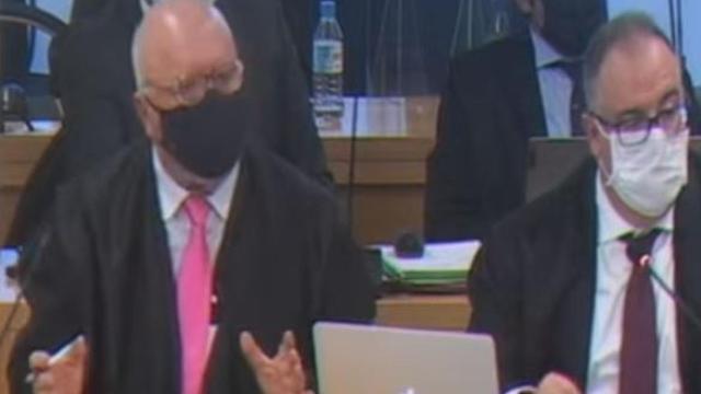 Villarejo, en estrados junto a su letrado, en el juicio de las piezas Iron, Land y Pintor./