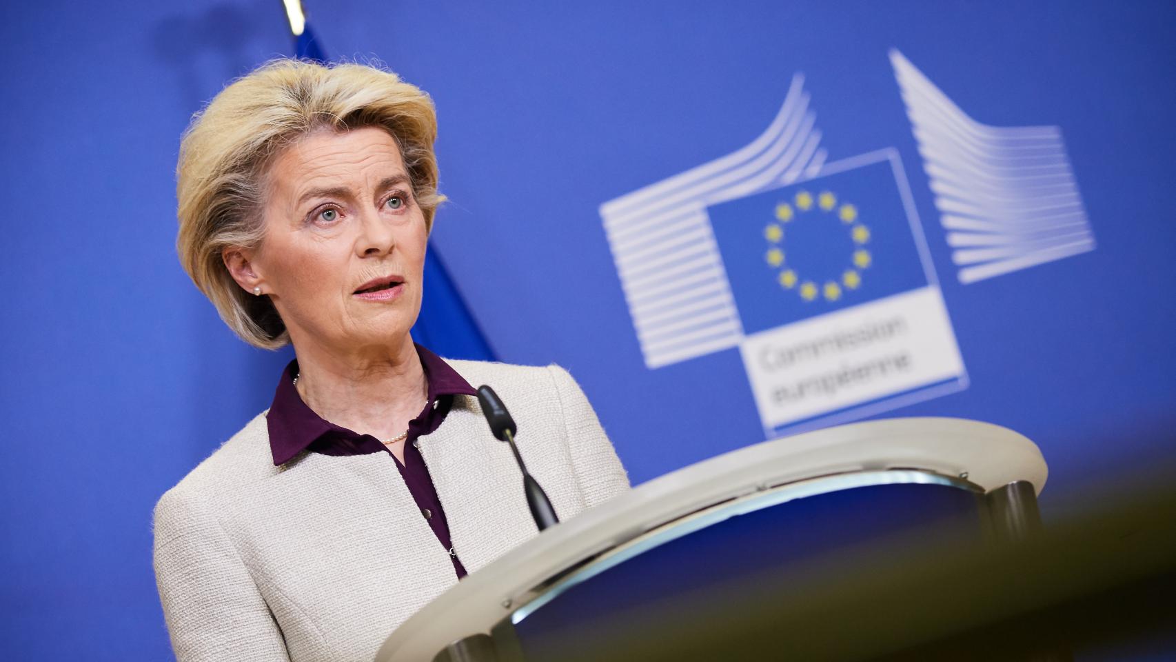 La presidenta de la Comisión, Ursula von der Leyen, durante su comparecencia de este viernes