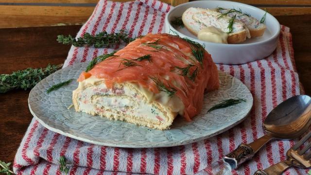 Brazo de gitano salado de salmón ahumado, una oda deliciosa a la comida viejuna