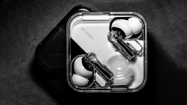 Nothing ear (1) aumentan su precio para quedarse estupefacto