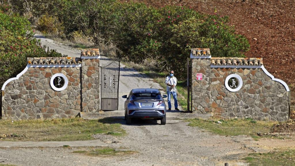 Entrada a la finca Cantora.