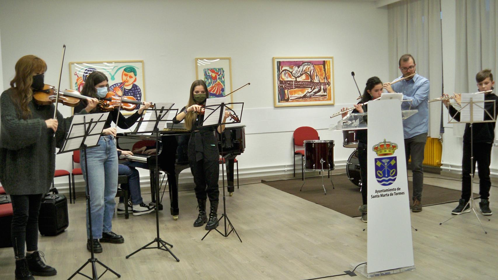 Alumnos de la Escuela Municipal de Música y Danza de Santa Marta de Tormes
