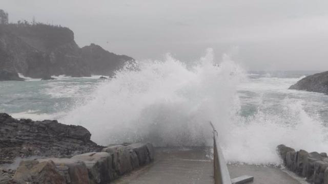 Una imagen de archivo del mar con mucho oleaje.