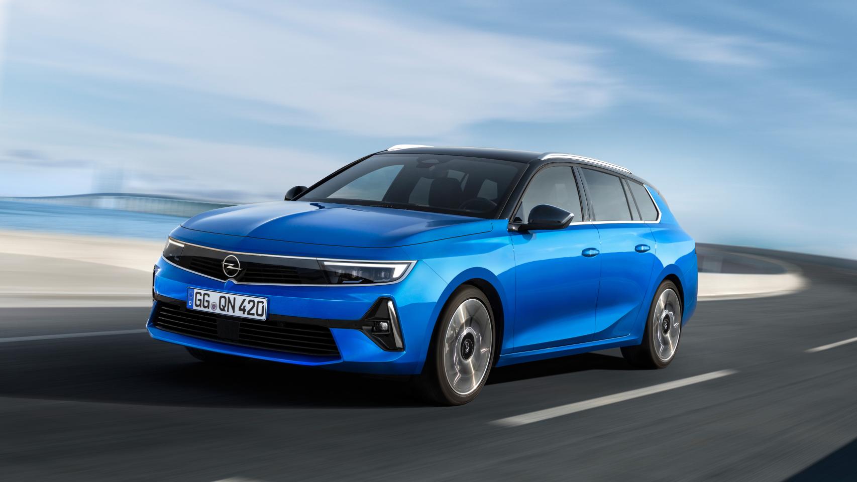 El Opel Astra Sports  Tourer llega en 2022 con versiones híbridas enchufables