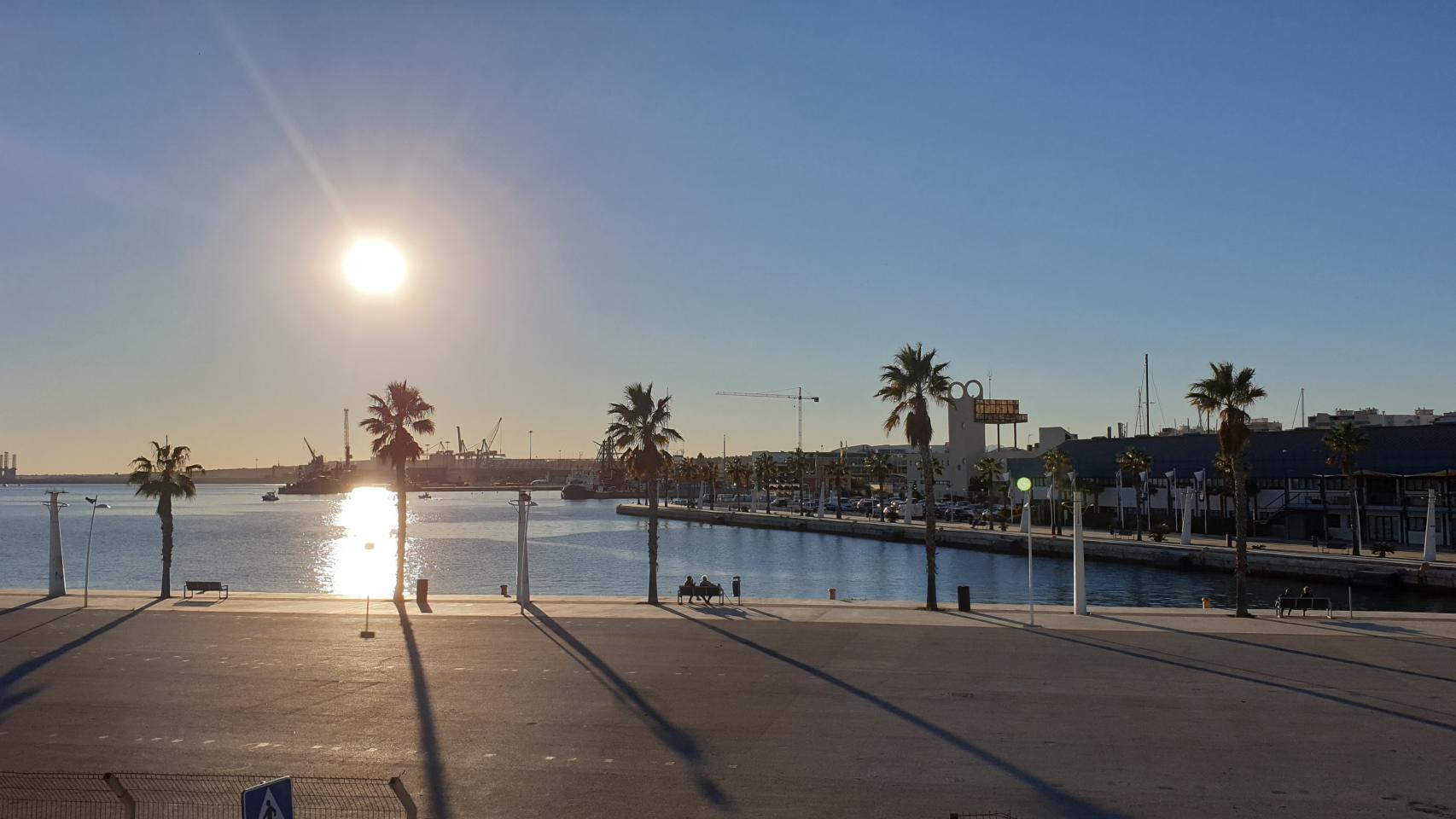 El puerto de Alicante es uno de los escenario en el final de La Casa de Papel.