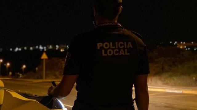 Agente de la Policía Local de Elche.
