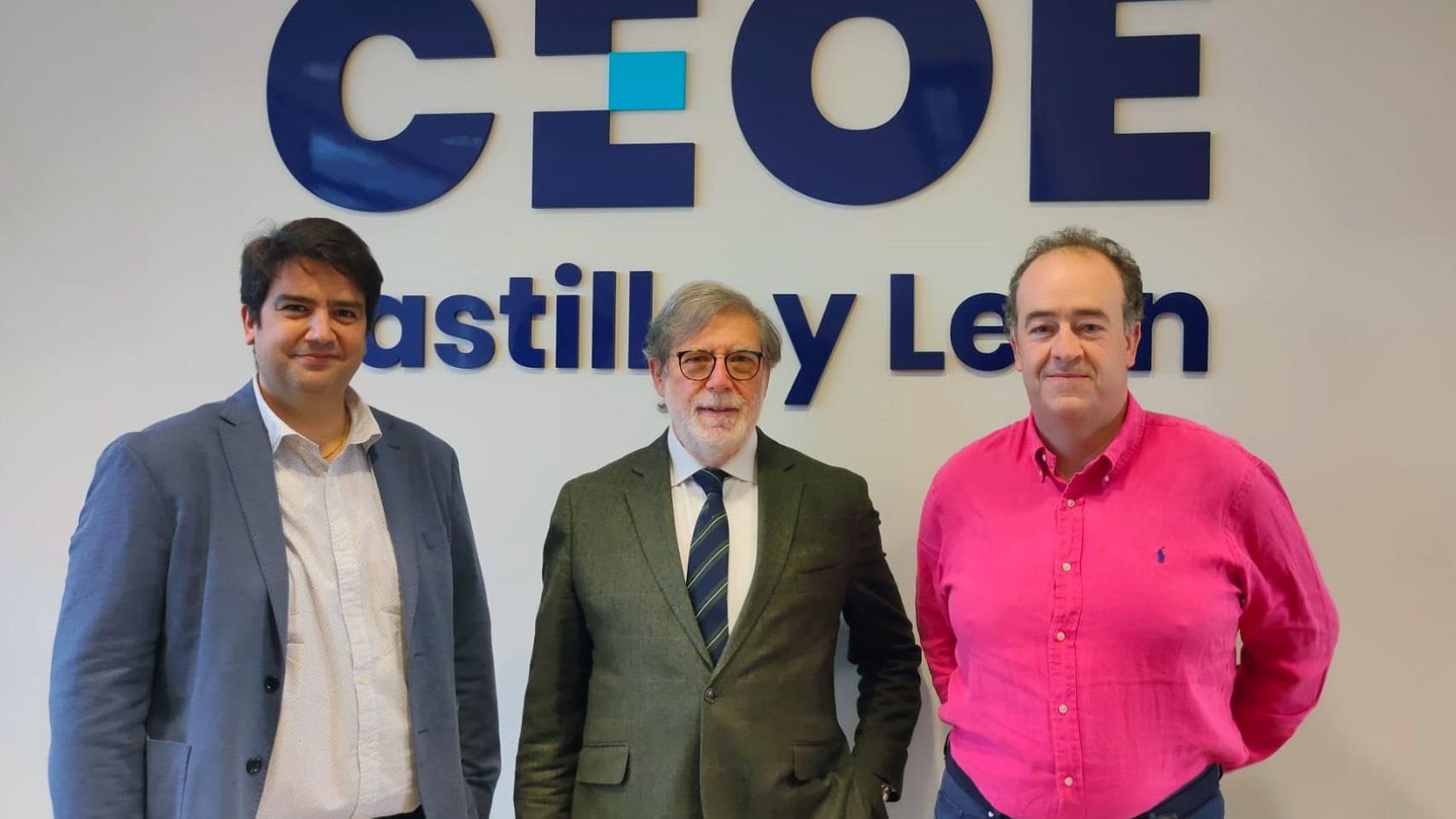 Diego García, Santiago Aparicio y Juan Manuel Gómez