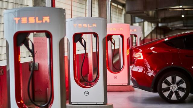 Los nuevos supercargadores en Alcobendas (Madrid).