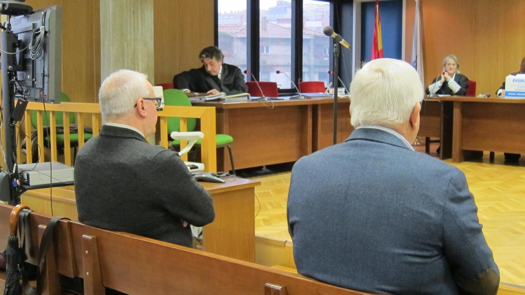 Momento del juicio por el ‘enchufe’ de la cuñada de Carmela Silva en una contrata del Ayuntamiento de Vigo.