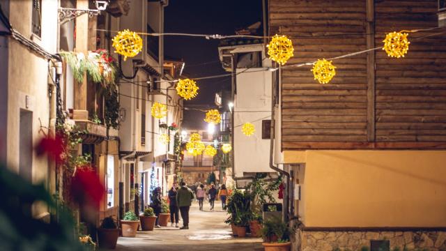 Iluminación navideña en Candeleda