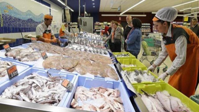 Una pescadería de un supermercado Mercadona.