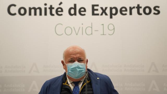 El Consejero de Salud, Jesús Aguirre, ha presidido la reunión del Comité de Expertos.