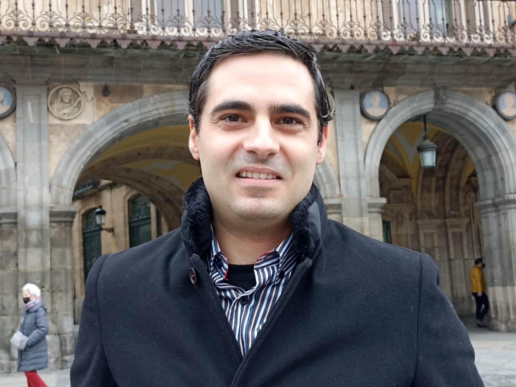 Carlos F. Salgado, presidente de UPL, en la Plaza Mayor de Salamanca