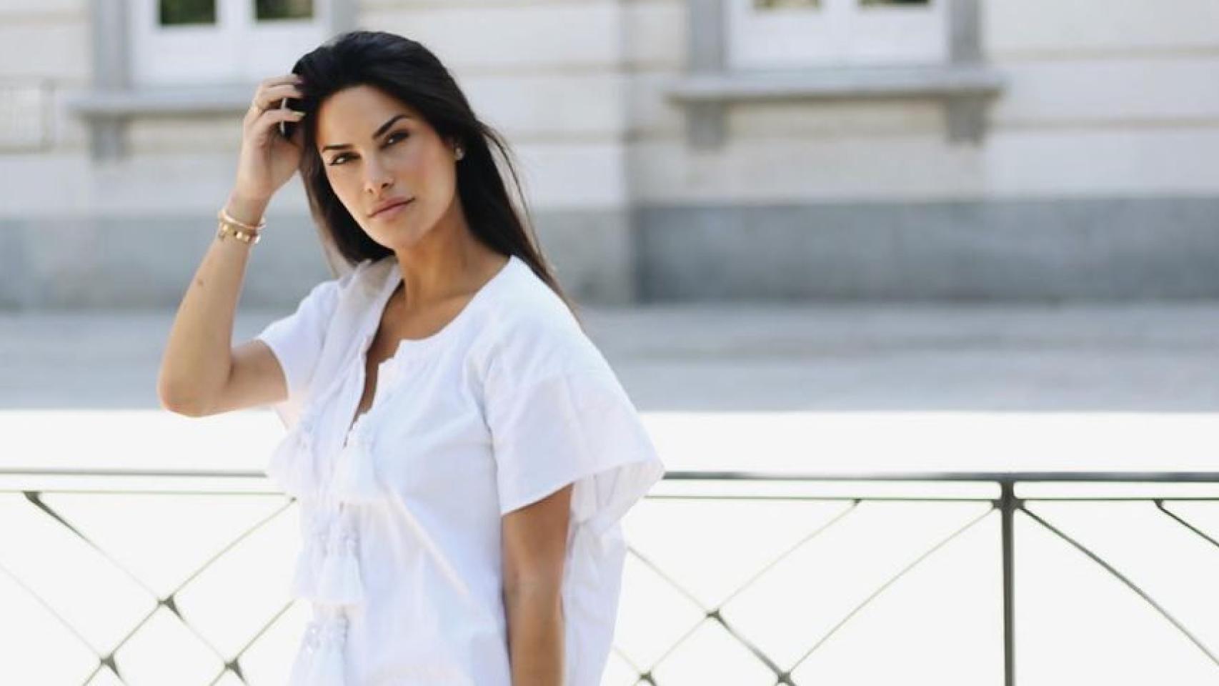 Imágenes del día: Carla Barber regala un viaje a Versalles en sus redes y recibe una queja por 'engaño'