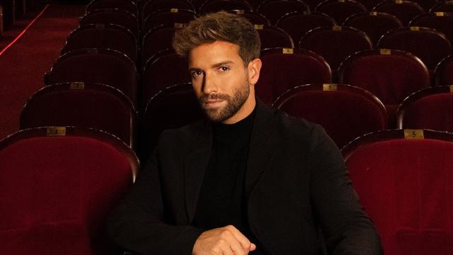 Pablo Alborán anuncia gira de teatros para 2022 y pasará por el Cervantes el 20 de junio.