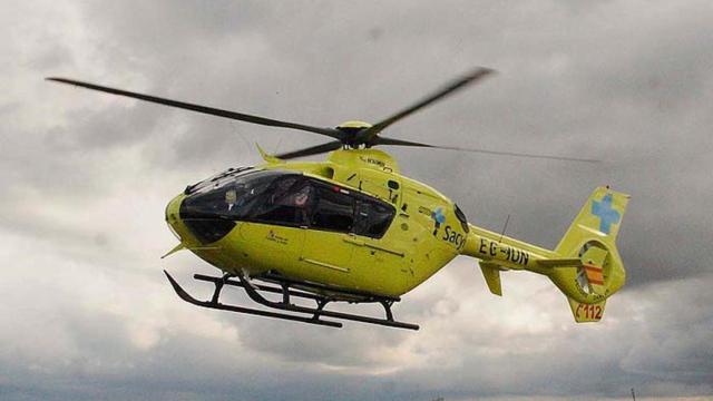 Imagen de archivo de un helicóptero del Sacyl