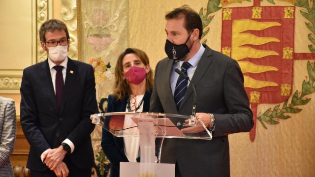 Oscar Puente durante una intervención en el Ayuntamiento