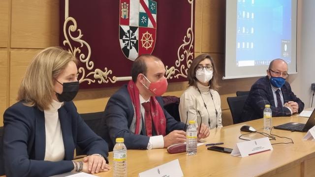 Inauguración de las XXIV Jornadas sobre el Sistema Autonómico de Castilla-La Mancha de la UCLM en Cuenca. Foto: Cortes CLM