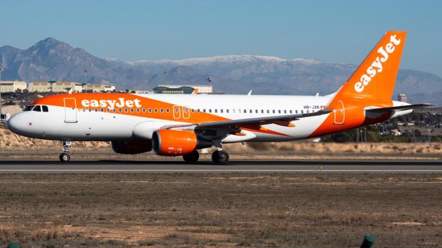 Un avión de la compañía Easyjet.