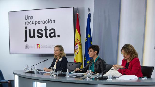 El Gobierno anuncia nuevas medidas fiscales para contener la escalada de la luz a la espera de que alcance los 300 euros/MWh