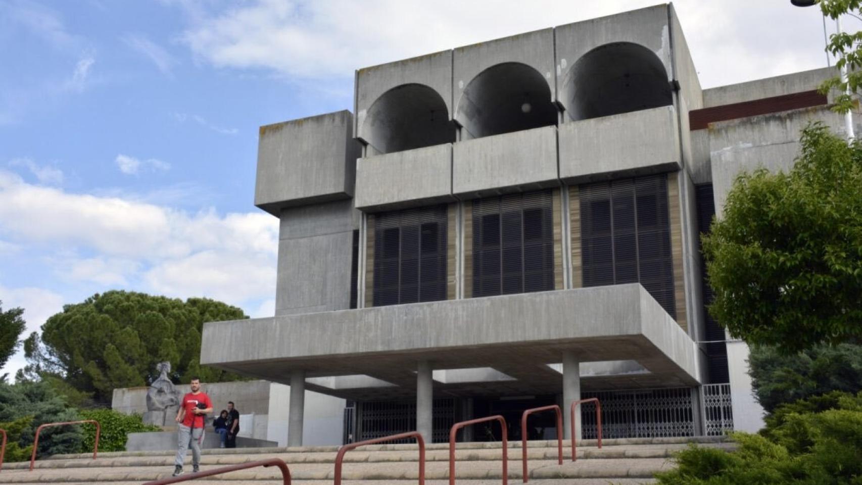 La biblioteca municipal del barrio toledano del Polígono.