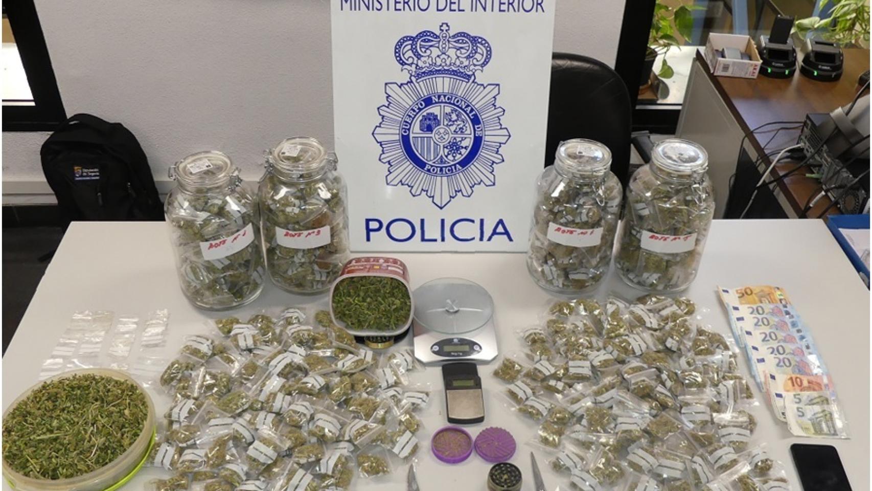 Mariahuana incautada durante la operación 'New Dead'