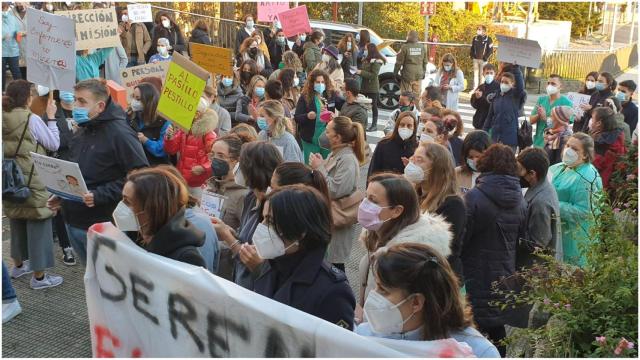 Protesta de sanitarios del CHUAC y del Teresa Herrera en Urgencias.