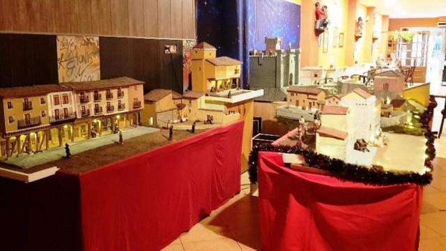 Cosas de Navidad. (2ª parte) Los belenes de mi barrio de La Farola: Bar Dial