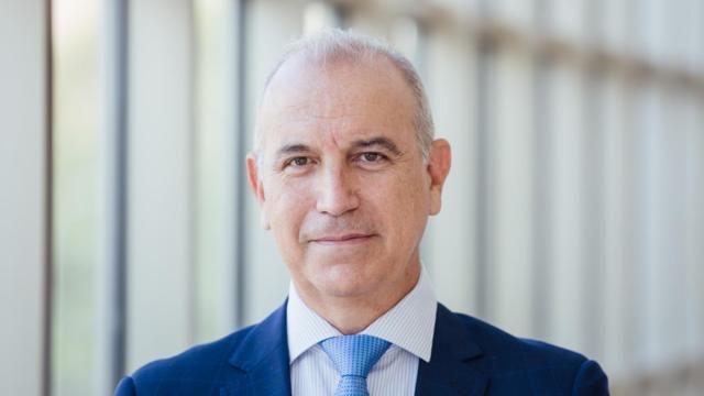 Hermann Schwarz, presidente del Colegio de Médicos de Alicante.