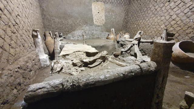 La habitación de esclavos única hallada en Pompeya.