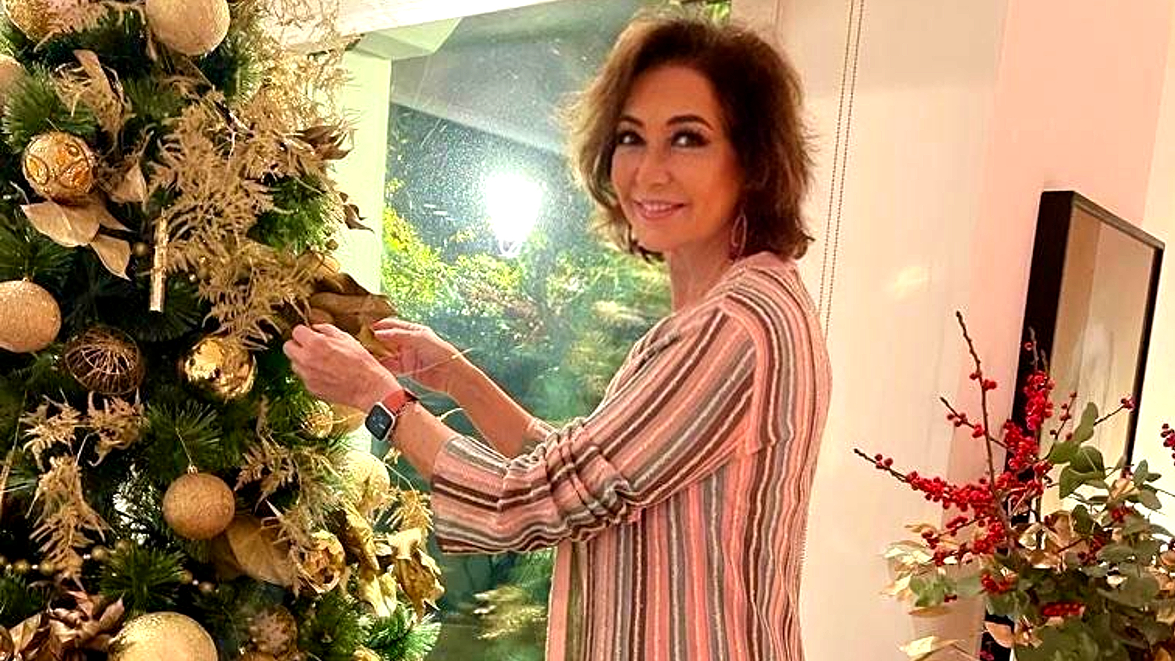 Ana Rosa Quintana, en una imagen de sus redes sociales compartida este 25 de diciembre.