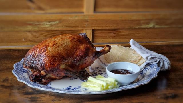 Pato asado estilo Pekin, con tortillas caseras como en los mejores restaurantes chinos