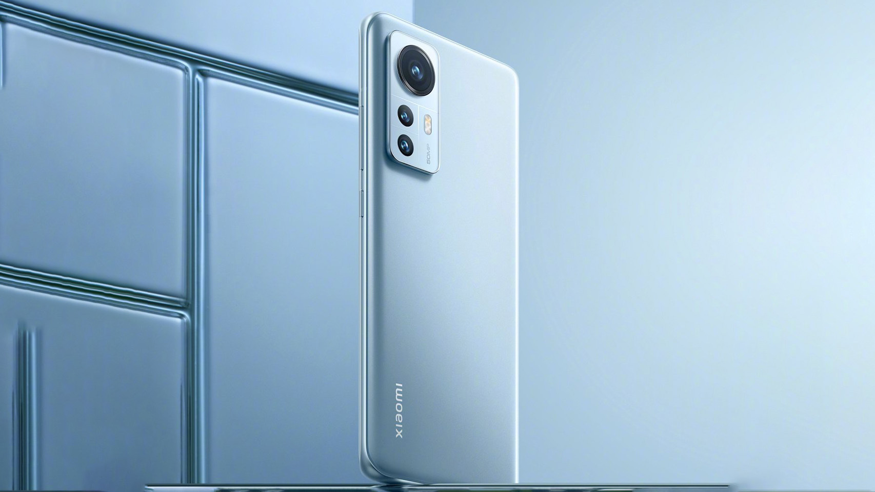 Xiaomi 12.