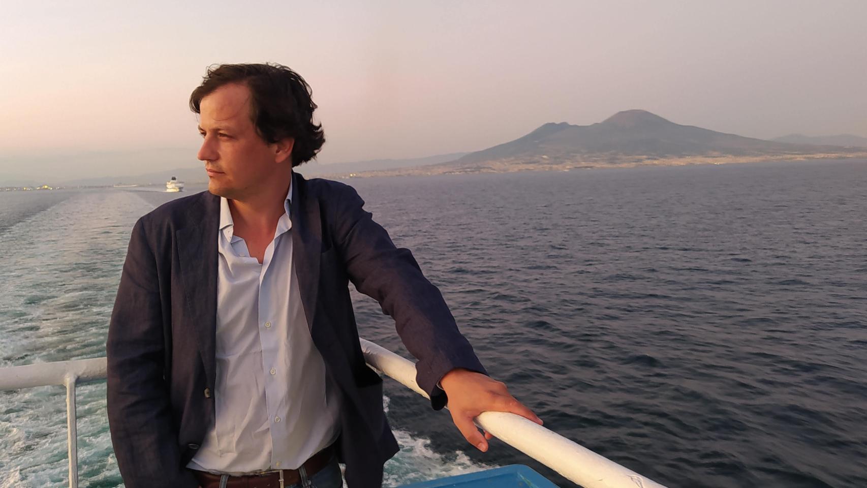 El autor de 'Abisal', Álvaro Cortina Urdampilleta.