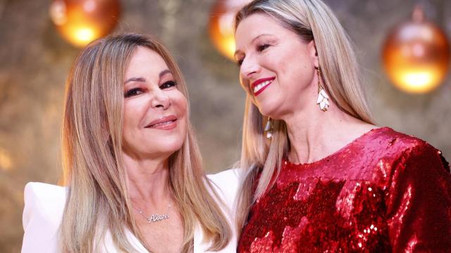 Ana García Obregón junto a Anne Igartiburu en una imagen de archivo.