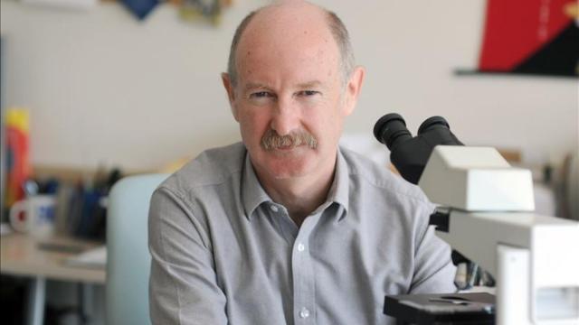 El neurobiólogo Rafael Yuste, en su laboratorio de la Universidad de Columbia, Nueva York.
