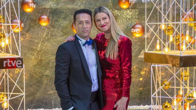 Quién es Jacob Petrus, el presentador de las Campanadas en La 1 junto a Anne Igartiburu