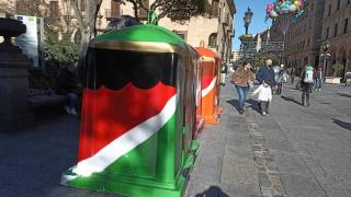 Imagen de varios contenedores en la capital salmantina