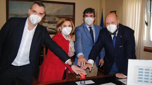 Presentación del sello conmemorativo.