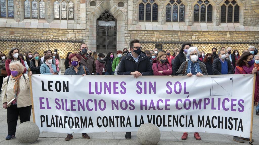 Concentración en Léon de 'Los lunes sin sol'