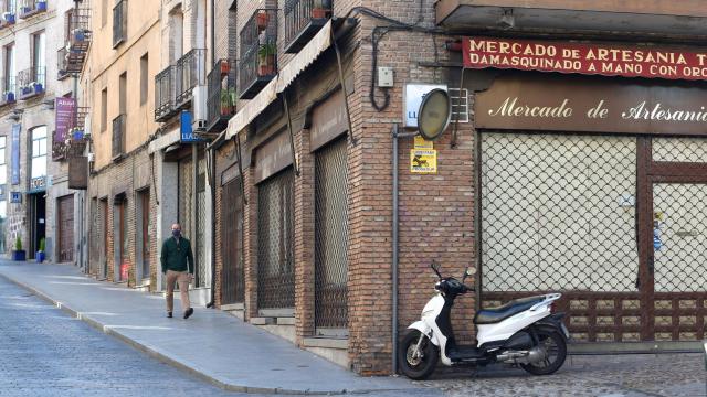 Un comercio de artesanía de la ciudad de Toledo.