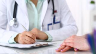 Un médico en una imagen de archivo.