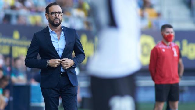 José Bordalás, durante un partido con el Valencia CF.