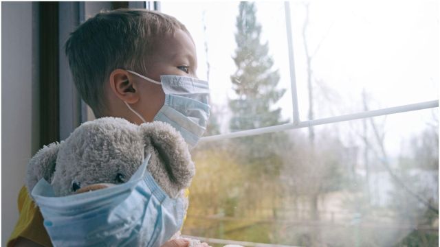 Niños, cuarentena, coronavirus.
