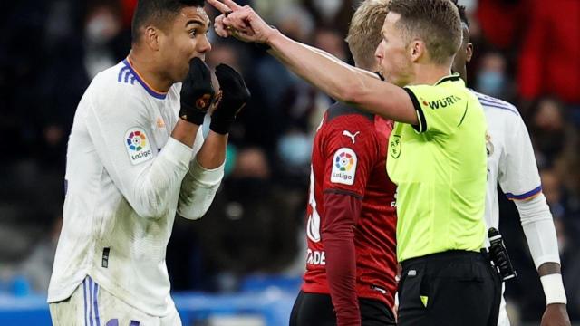 Hernández Hernández, durante el Real Madrid - Valencia.