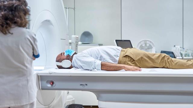 HIFU, ultrasonidos de alta intensidad, la técnica que corrige el temblor esencial