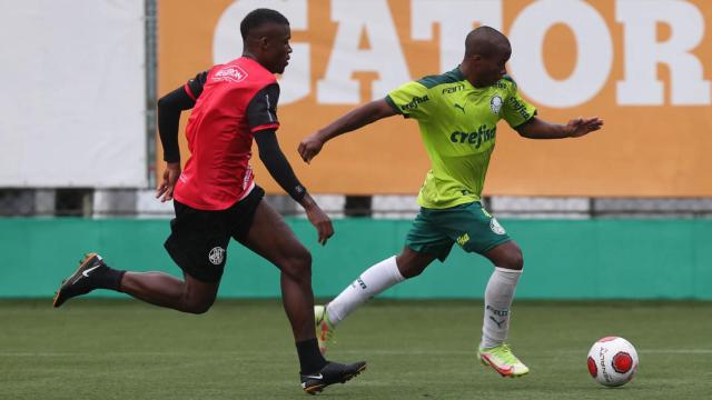 Endrick, durante un entrenamiento de Palmeiras.