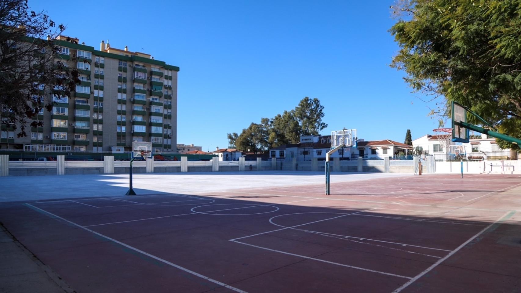 Imagen de archivo del patio del colegio Valle Inclán.