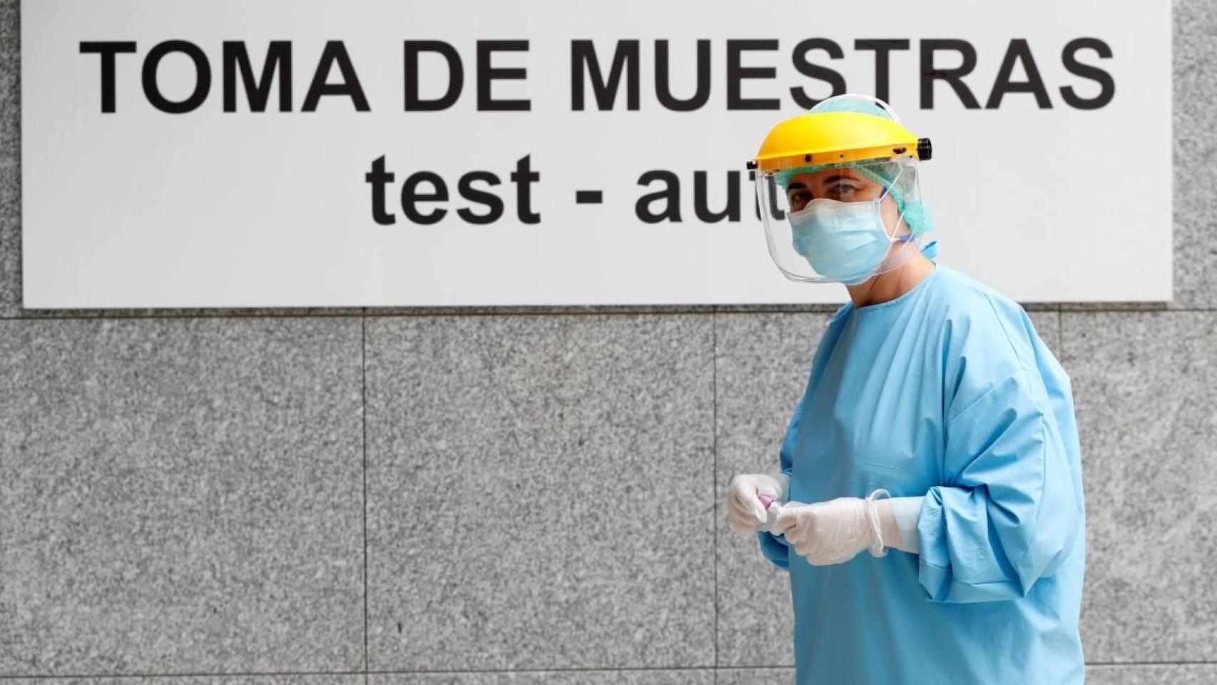 Una sanitaria en un hospital español.